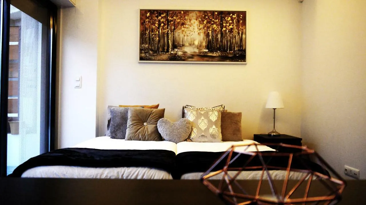 Apartment Home4You Lisbon Portugal